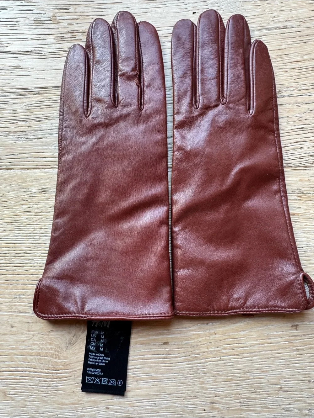 Classic Women's Leather Gloves in Chestnut Brown Sz M NEW with flaw PriceFirm!